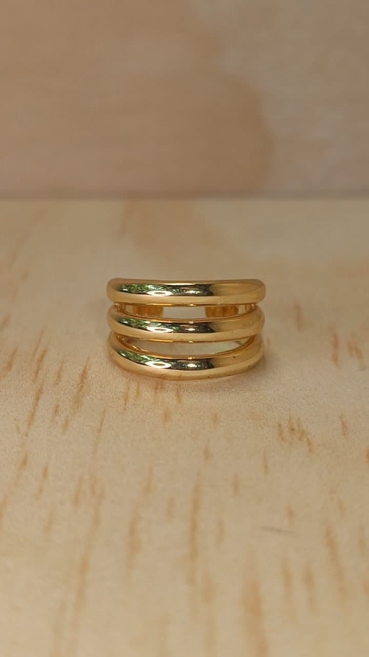 Earcuff Triple Band Gold – Rodio