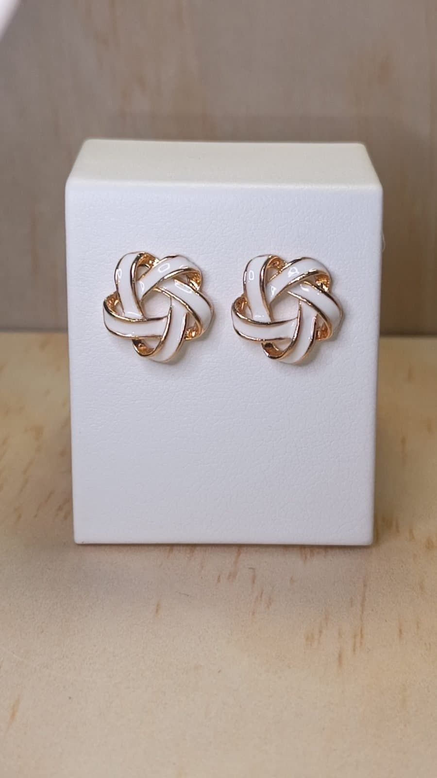 Aretes Topo Nudo Noir  Blanco